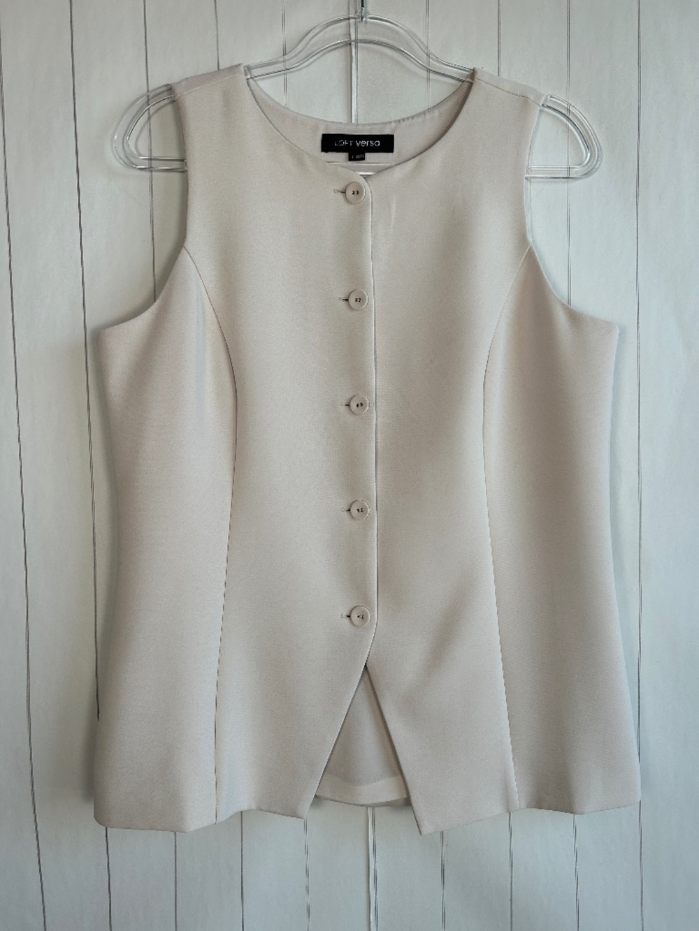 LOFT Versa size L waistcoat vest high neck front slit light gray longline